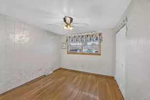 13157 S Green Bay Ave, Chicago, IL 60633 - Photo 14