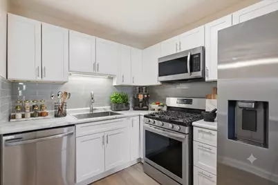 3511 Central Road #302, Glenview, IL 60025 - Photo 2