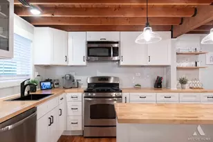 411 Edward Ct, Des Plaines, IL 60016 - Photo 10