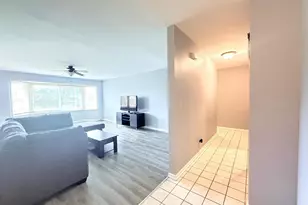 3108 Roberts Dr, Woodridge, IL 60517 - Photo 8