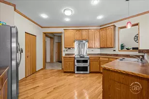 2682 Bauer Rd, North Aurora, IL 60542 - Photo 14
