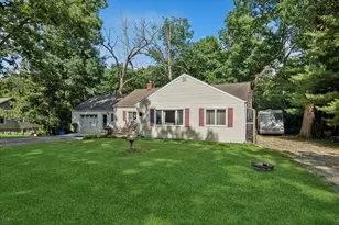 3265 Lockwood Blvd, Lake Geneva, WI 53147 - Photo 1