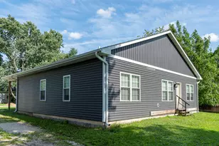 16 Grove St, Bristol, IL 60512 - Photo 22