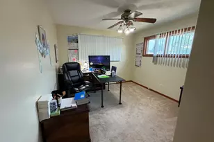2444 Linden Ave, Waukegan, IL 60087 - Photo 8
