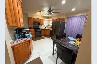 2444 Linden Avenue, Waukegan, IL 60087 - Photo 4