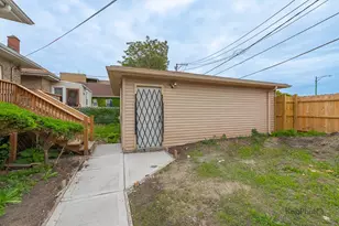 7727 S Stewart Ave, Chicago, IL 60620 - Photo 24