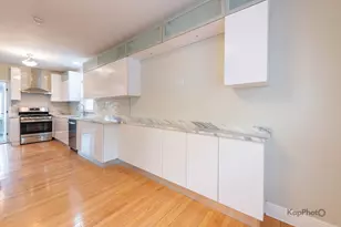 7727 S Stewart Ave, Chicago, IL 60620 - Photo 8