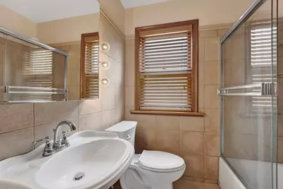 2623 N Melvina Avenue, Chicago, IL 60639 - Photo 12