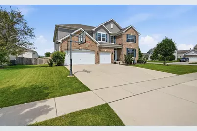 807 Richards Court, Shorewood, IL 60404 - Photo 4