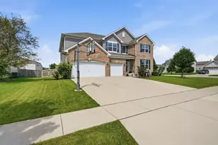 807 Richards Ct, Shorewood, IL 60404 - Photo 4