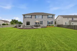 807 Richards Ct, Shorewood, IL 60404 - Photo 54