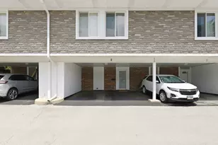 2 Cour Masson, Palos Hills, IL 60465 - Photo 1