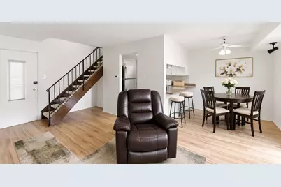 2 Cour Masson, Palos Hills, IL 60465 - Photo 4