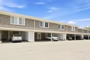 2 Cour Masson, Palos Hills, IL 60465 - Photo 1