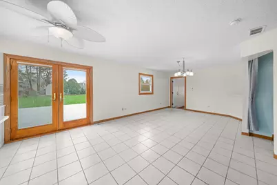 537 Erma Drive, Lake Holiday, IL 60552 - Photo 14