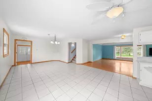 537 Erma Dr, Lake Holiday, IL 60552 - Photo 22