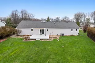 537 Erma Dr, Lake Holiday, IL 60552 - Photo 32