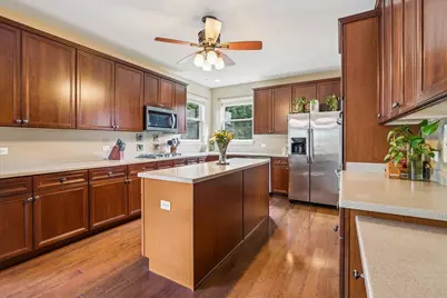 55 W Arden Lane, Round Lake, IL 60073 - Photo 10