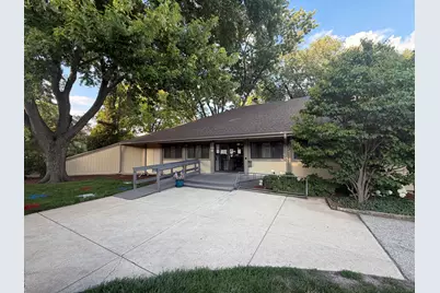800 Oregon Trail, Roselle, IL 60172 - Photo 32