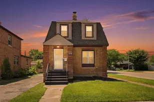 9300 S Francisco Ave, Evergreen Park, IL 60805 - Photo 10