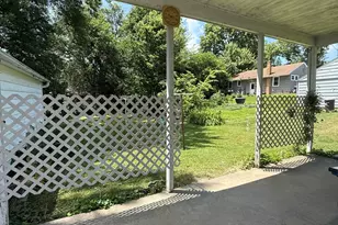 623 Sterling Ave, Dixon, IL 61021 - Photo 22