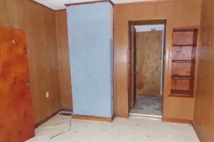 307 N 1st St, Enfield, IL 62835 - Photo 12