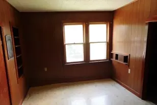 307 N 1st St, Enfield, IL 62835 - Photo 20