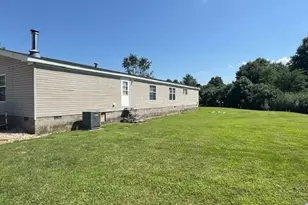 15165 N Concordia Ln, Chicago, IL 62898 - Photo 6