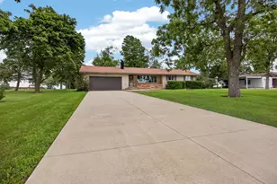 504 East St, Anchor, IL 61720 - Photo 56