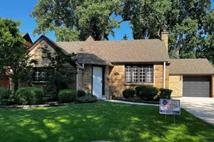 427 S Western Ave, Park Ridge, IL 60068 - Photo 1