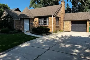 427 S Western Ave, Park Ridge, IL 60068 - Photo 2