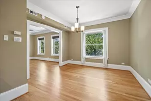 7025 N Wolcott Ave, Chicago, IL 60626 - Photo 6