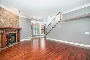 747 N Sedgwick St, Chicago, IL 60654 - Photo 4
