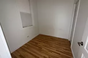 1037 W Polk St, Chicago, IL 60607 - Photo 14