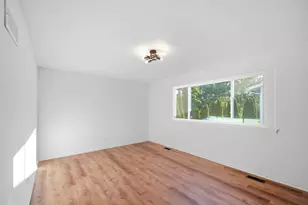 [Address not provided], Palatine, IL 60067 - Photo 12