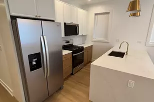 6042 S Eberhart Ave, Chicago, IL 60637 - Photo 6