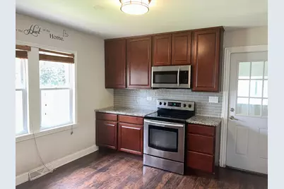 18017 Oakwood Avenue, Lansing, IL 60438 - Photo 10