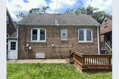 18017 Oakwood Avenue, Lansing, IL 60438 - Photo 4