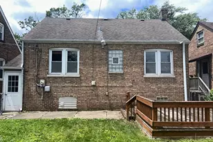 18017 Oakwood Ave, Lansing, IL 60438 - Photo 4
