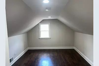18017 Oakwood Avenue, Lansing, IL 60438 - Photo 12