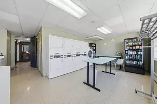 233 E Erie St, Chicago, IL 60611 - Photo 16