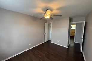 13 Scotdale Rd, La Grange Park, IL 60526 - Photo 8