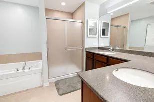 438 Grosvenor Ln, Aurora, IL 60504 - Photo 10