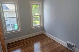 1000 Vine St, Joliet, IL 60435 - Photo 6