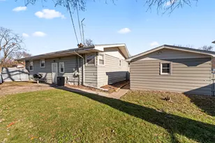 16426 Shirley Ct, South Holland, IL 60473 - Photo 22