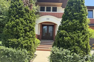 1725 N Troy St, Chicago, IL 60647 - Photo 2