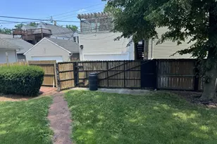1725 N Troy St, Chicago, IL 60647 - Photo 50