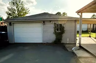 7630 Odell Ave, Bridgeview, IL 60455 - Photo 2
