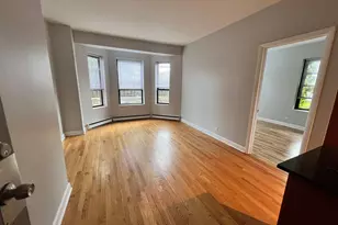 732 W Bittersweet Pl, Chicago, IL 60613 - Photo 14