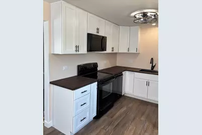 1606 Stratford Court, Joliet, IL 60435 - Photo 6